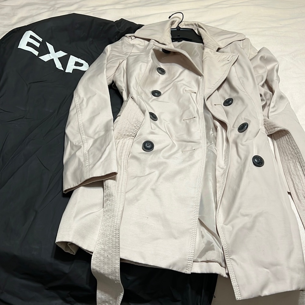 Express trench coat with bag